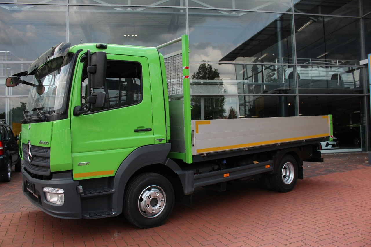 Mercedes-Benz Atego Pritsche 921 - Грузовик бортовой/ Платформа: фото 3 Mercedes-Benz Atego Pritsche 921 - Грузовик бортовой/ Платформа: фото 3