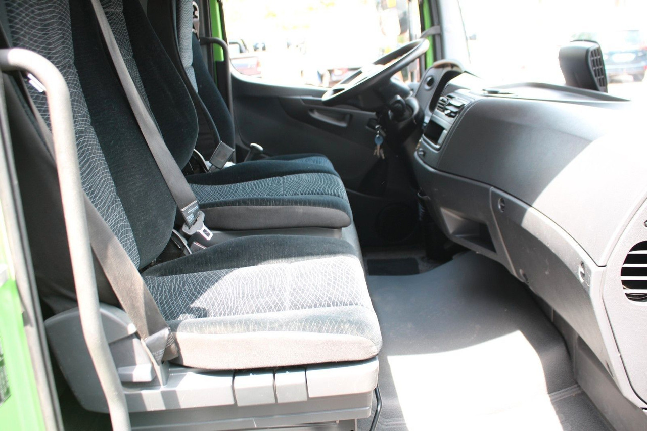Mercedes-Benz Atego Pritsche 921 - Малотоннажный бортовой грузовик: фото 4 Mercedes-Benz Atego Pritsche 921 - Малотоннажный бортовой грузовик: фото 4