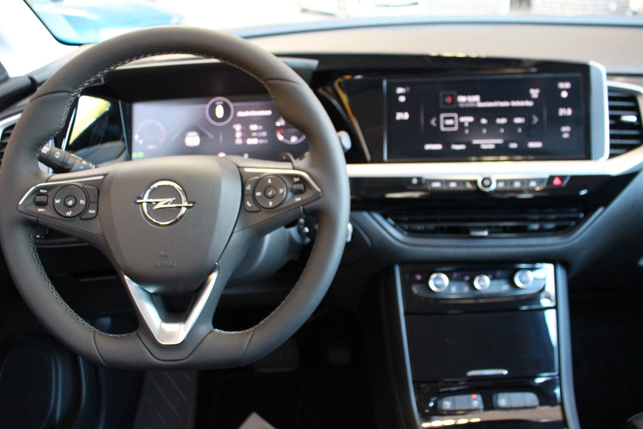 Внедорожник Opel Grandland 1.2 Turbo GS Line LED Kamera Sitzheiz.: фото 9 Внедорожник Opel Grandland 1.2 Turbo GS Line LED Kamera Sitzheiz.: фото 9
