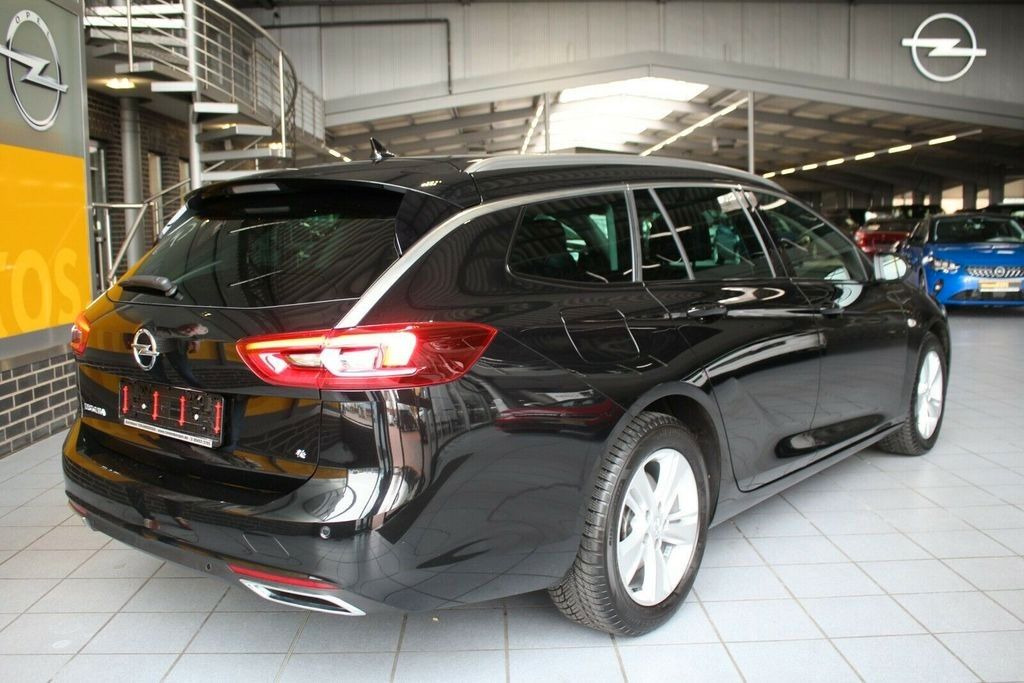 Opel Insignia B Sports Tourer 4x4 INNOVATION - Легковой автомобиль: фото 3 Opel Insignia B Sports Tourer 4x4 INNOVATION - Легковой автомобиль: фото 3