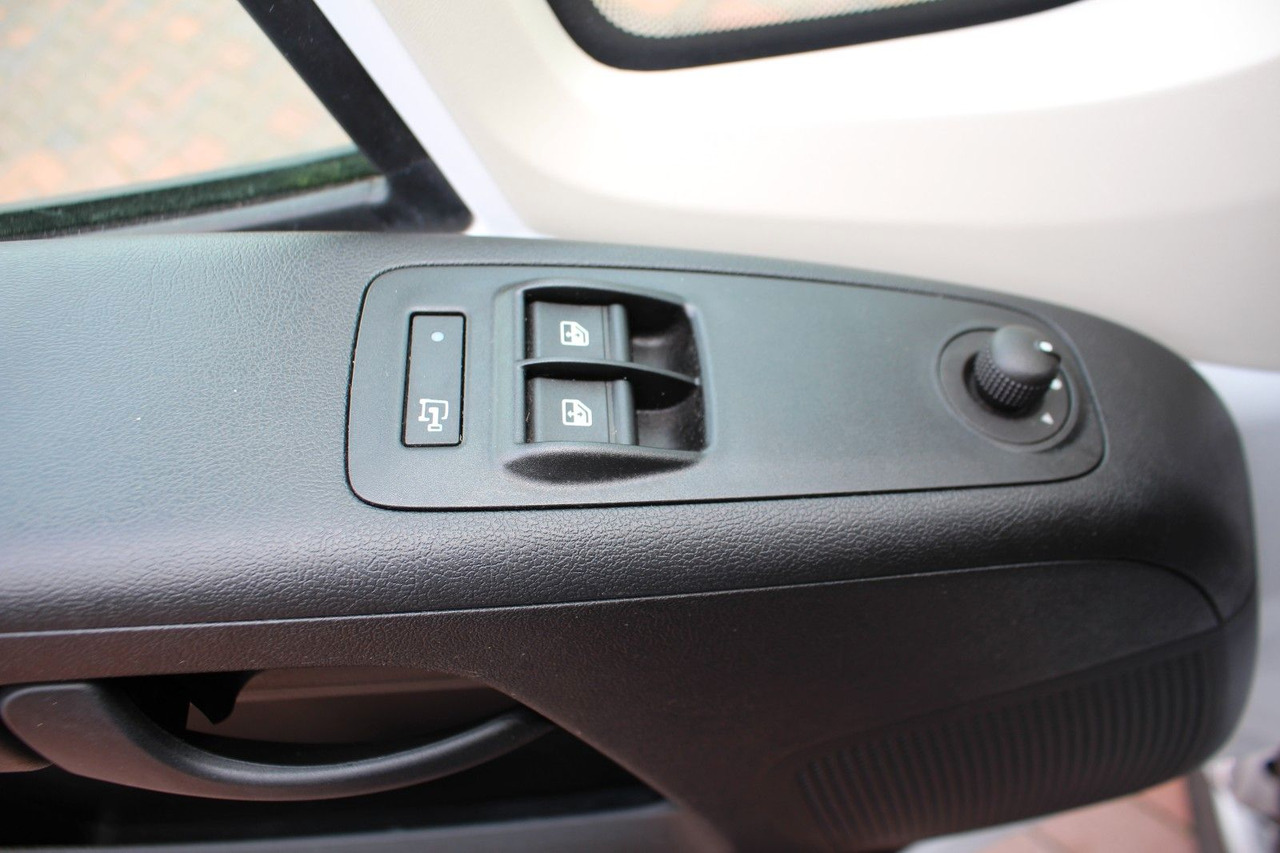 Цельнометаллический фургон Opel Movano C Kasten HKa L3H2 3,5t Edition Klima: фото 15