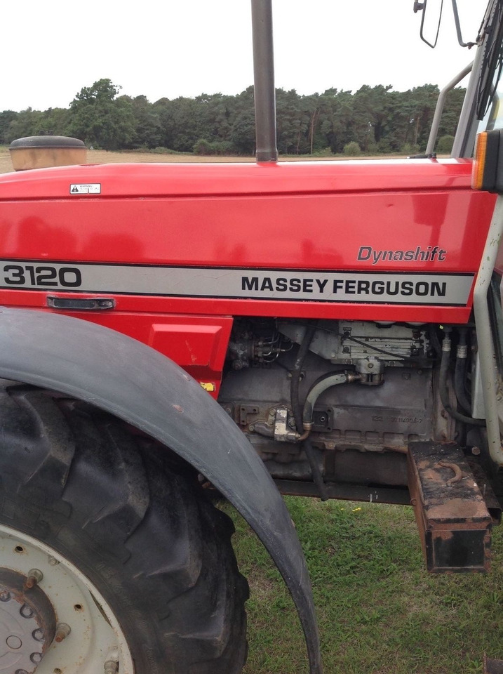 Massey Ferguson 3120 - Трактор: фото 4 Massey Ferguson 3120 - Трактор: фото 4