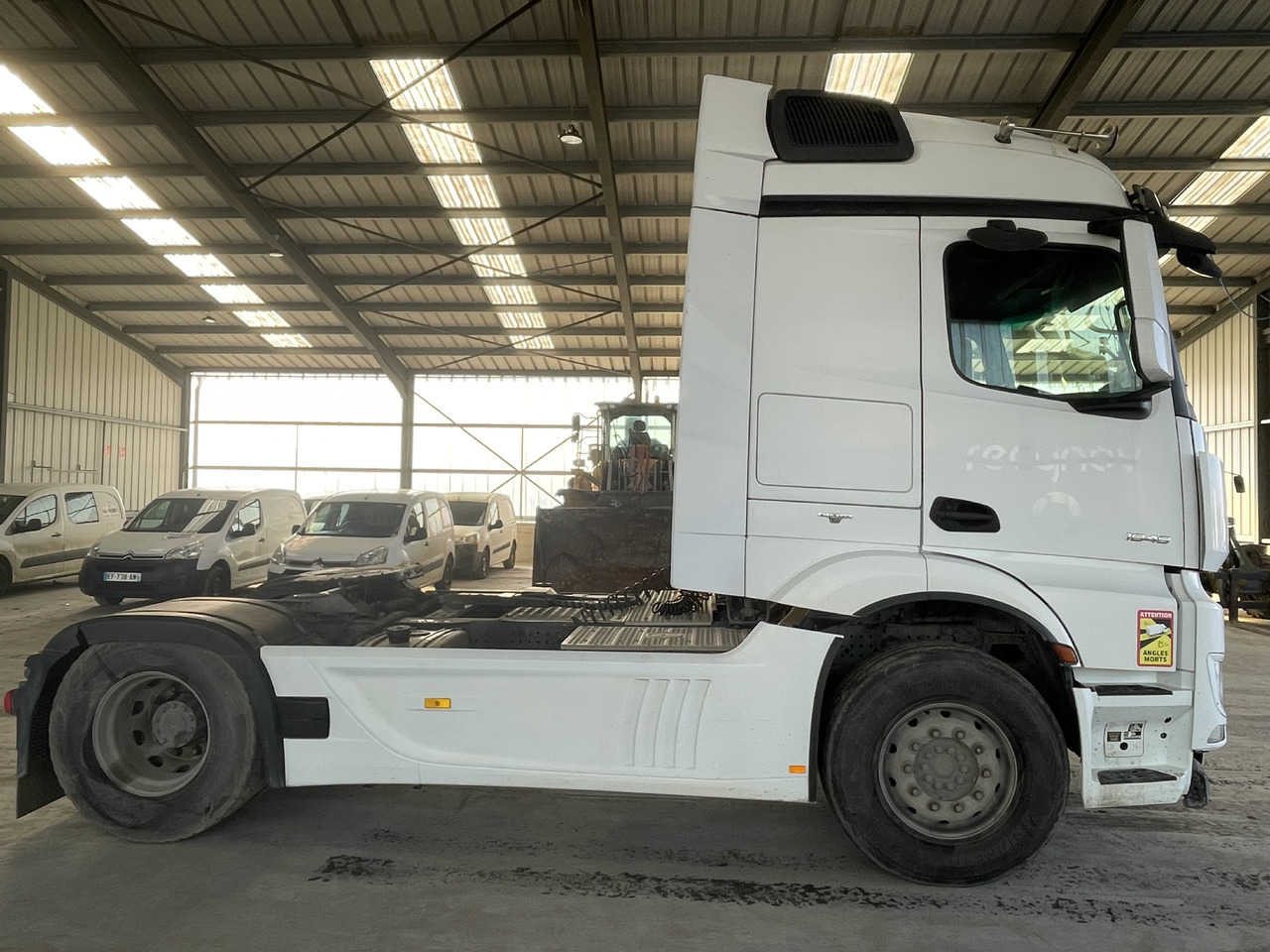 MERCEDES 1848 - Тягач: фото 2 MERCEDES 1848 - Тягач: фото 2