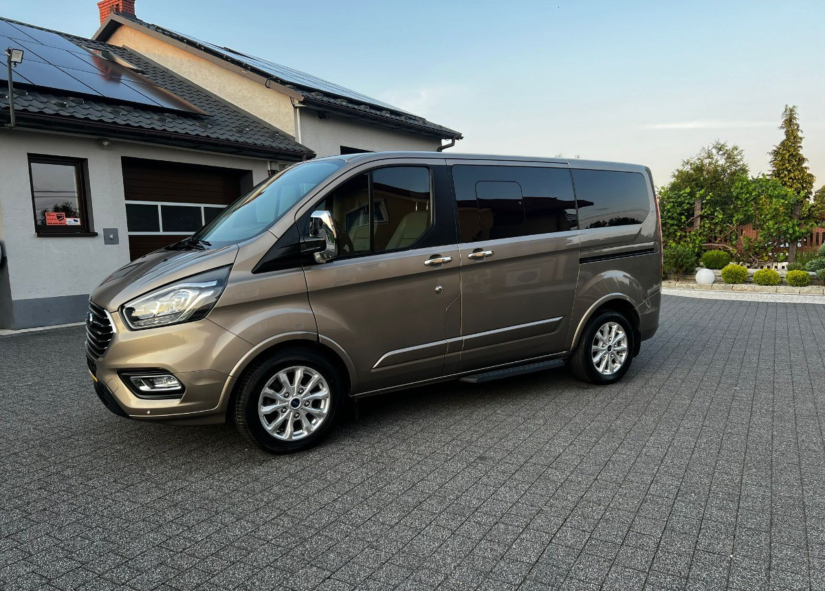 Ford Tourneo Custom Ford Turneo Tytanium X Sprowadzony Zarejstrowany - Микроавтобус, Пассажирский фургон: фото 2 Ford Tourneo Custom Ford Turneo Tytanium X Sprowadzony Zarejstrowany - Микроавтобус, Пассажирский фургон: фото 2