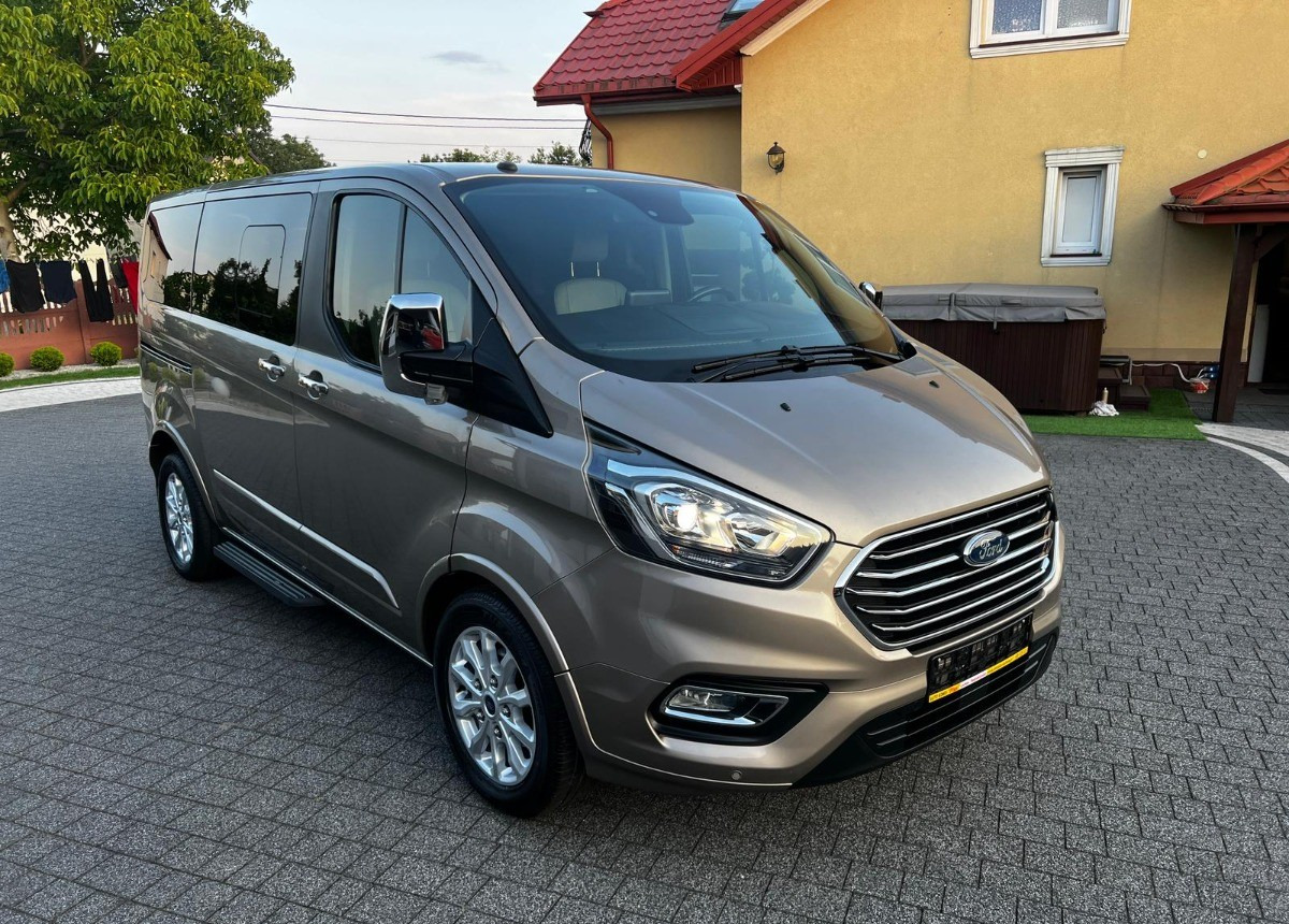 Ford Tourneo Custom Ford Turneo Tytanium X Sprowadzony Zarejstrowany - Микроавтобус, Пассажирский фургон: фото 3 Ford Tourneo Custom Ford Turneo Tytanium X Sprowadzony Zarejstrowany - Микроавтобус, Пассажирский фургон: фото 3