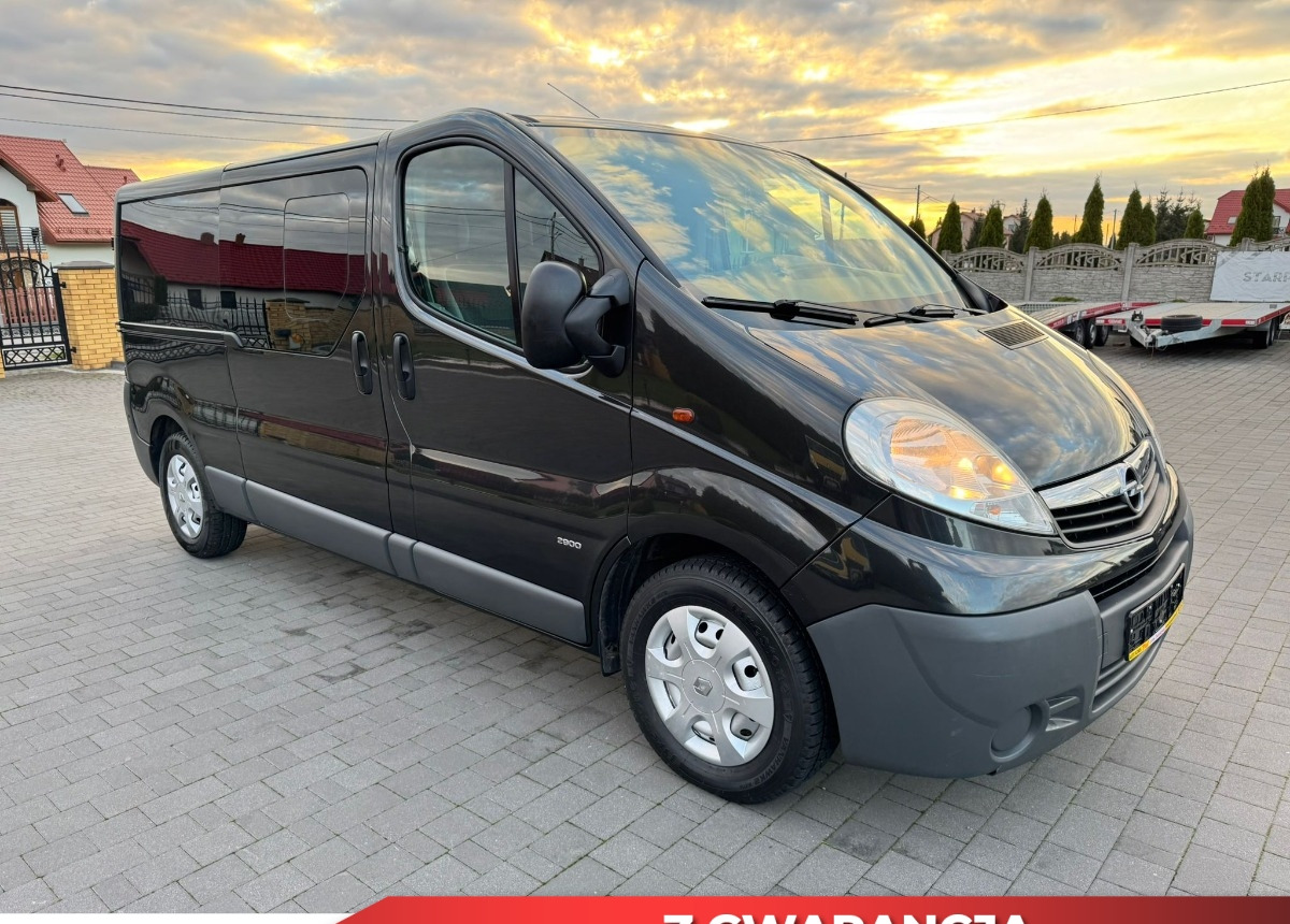 Opel Vivaro Doka Long 2.5 150 ps. L2 H1 - Грузопассажирский фургон: фото 1 Opel Vivaro Doka Long 2.5 150 ps. L2 H1 - Грузопассажирский фургон: фото 1