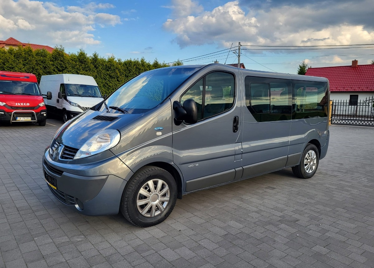 Микроавтобус, Пассажирский фургон Renault Trafic 9 -osobowy Salon Polska I właściciel Bezwypadkowy Lakier: фото 6