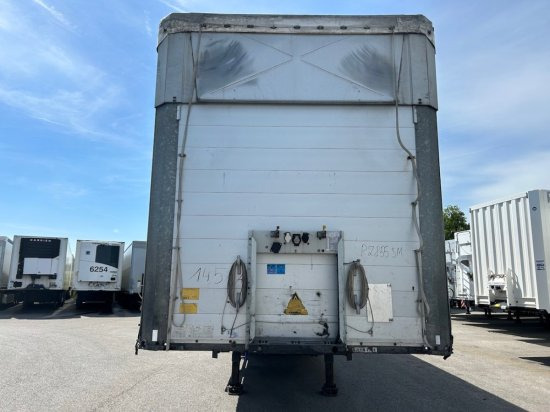 Schmitz SCB S3T, Varios, Curtainsider, Edscha-Verdeck - Тентованный полуприцеп: фото 2 Schmitz SCB S3T, Varios, Curtainsider, Edscha-Verdeck - Тентованный полуприцеп: фото 2