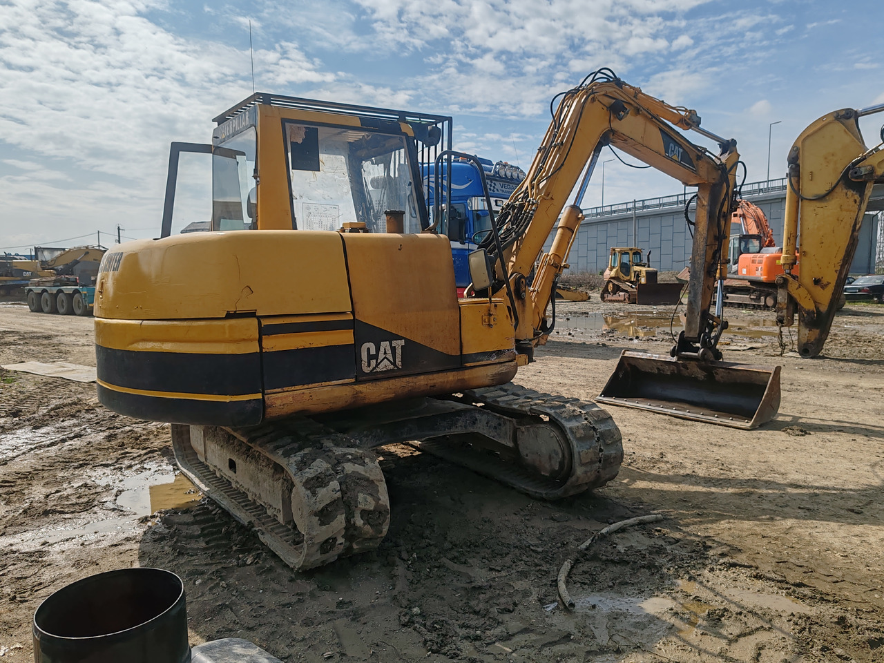 CATERPILLAR 307b - Мини-экскаватор: фото 4 CATERPILLAR 307b - Мини-экскаватор: фото 4