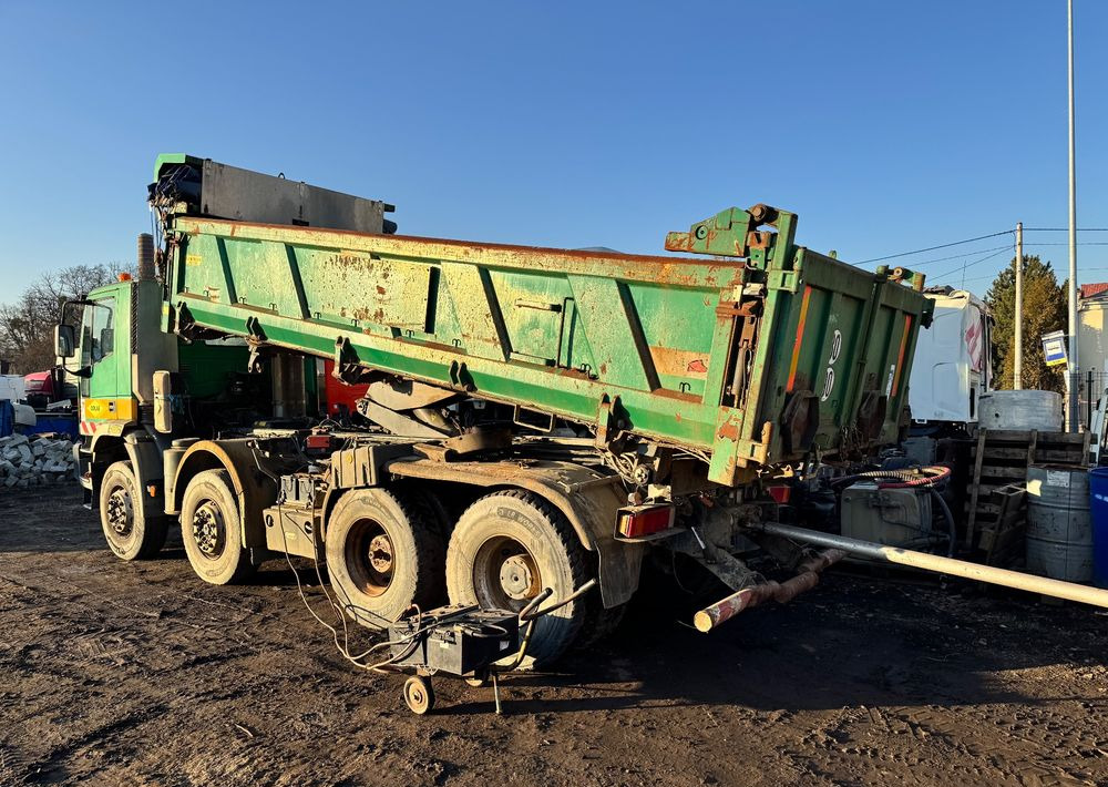 Iveco EuroTrakker - Самосвал: фото 4 Iveco EuroTrakker - Самосвал: фото 4