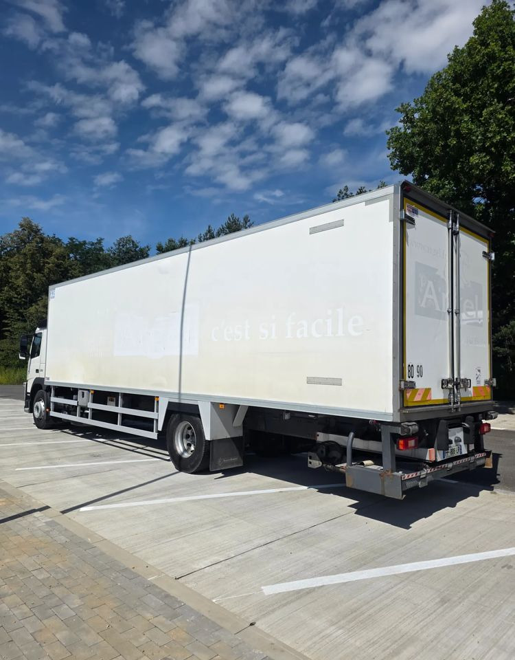 Volvo FM 330 D 11 EURO 6-D - Рефрижератор: фото 4 Volvo FM 330 D 11 EURO 6-D - Рефрижератор: фото 4