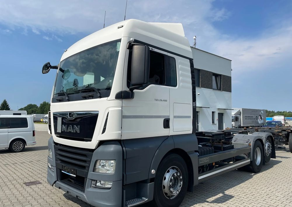 MAN TGX XLX 26.460 BDF - Грузовик-контейнеровоз/ Сменный кузов: фото 4 MAN TGX XLX 26.460 BDF - Грузовик-контейнеровоз/ Сменный кузов: фото 4
