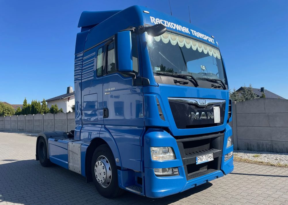 MAN TGX XLX18.440 - Тягач: фото 3 MAN TGX XLX18.440 - Тягач: фото 3