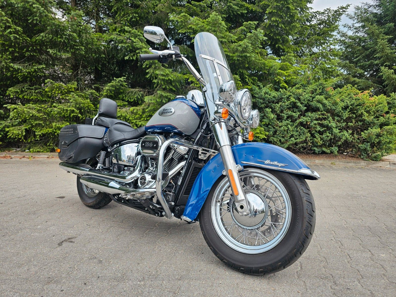 Harley-Davidson SOFTAIL Heritage Classic 114 nur 600km! Gepflegt - Мотоцикл: фото 1 Harley-Davidson SOFTAIL Heritage Classic 114 nur 600km! Gepflegt - Мотоцикл: фото 1
