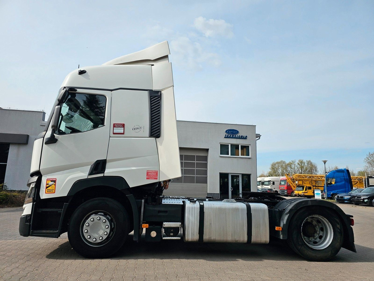 Renault T 480 T480 13 Liter COMFORT CAB Fahrbereitet! - Тягач: фото 3 Renault T 480 T480 13 Liter COMFORT CAB Fahrbereitet! - Тягач: фото 3
