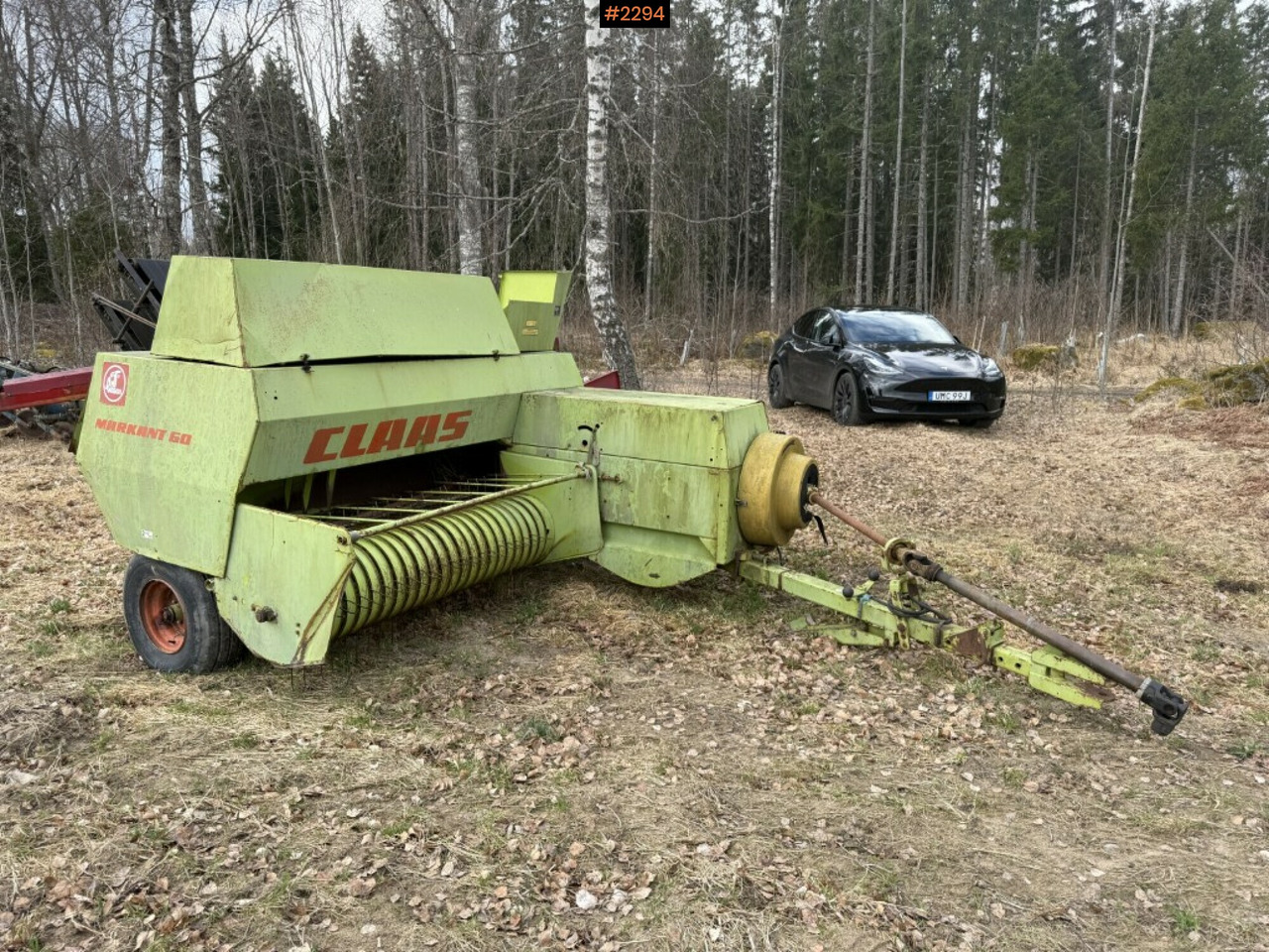 Claas Markant 60 square baler with thrower - Техника для сенозаготовки: фото 1 Claas Markant 60 square baler with thrower - Техника для сенозаготовки: фото 1