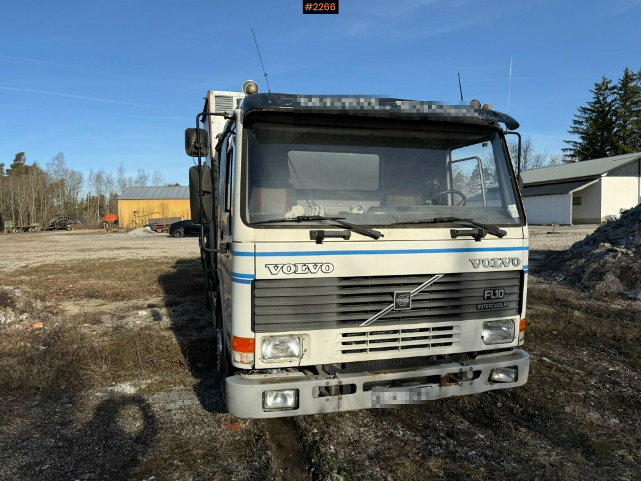 Volvo FL10 6x2 with mobile grain mill - Грузовик: фото 3 Volvo FL10 6x2 with mobile grain mill - Грузовик: фото 3