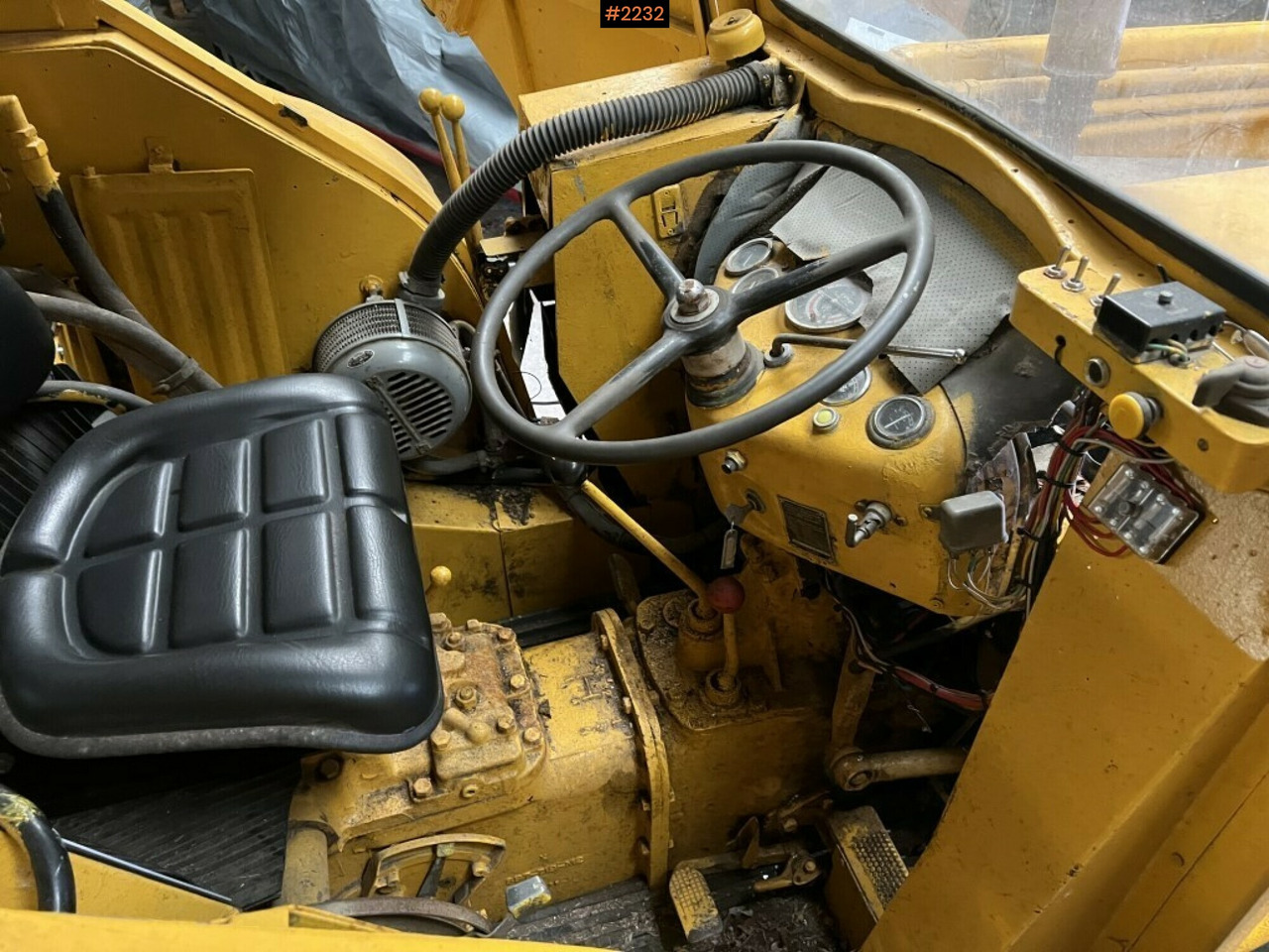 Tractor- MASSEY-FERGUSON 203 - Трактор: фото 5 Tractor- MASSEY-FERGUSON 203 - Трактор: фото 5