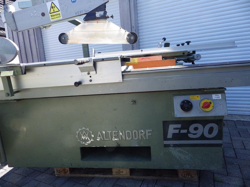 2 x Formatkreissäge mit Vorritzer Altendorf F90 und ROBLAND E300 - Деревообрабатывающий станок: фото 1 2 x Formatkreissäge mit Vorritzer Altendorf F90 und ROBLAND E300 - Деревообрабатывающий станок: фото 1
