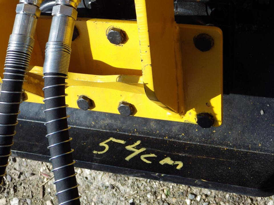 Anbauverdichter BLK4 Hydro-Rüttelplatte MS03 (netto 2600,00) - Виброплита, Навесное оборудование: фото 2 Anbauverdichter BLK4 Hydro-Rüttelplatte MS03 (netto 2600,00) - Виброплита, Навесное оборудование: фото 2