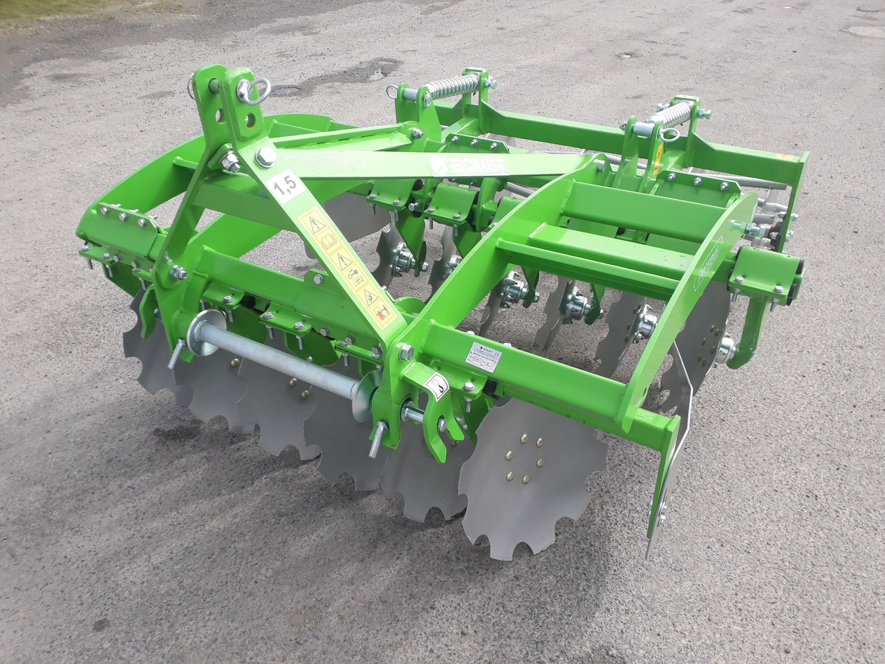 BOMET Déchaumeur Viti-Arbo PERSEUS - Дисковая борона: фото 1 BOMET Déchaumeur Viti-Arbo PERSEUS - Дисковая борона: фото 1