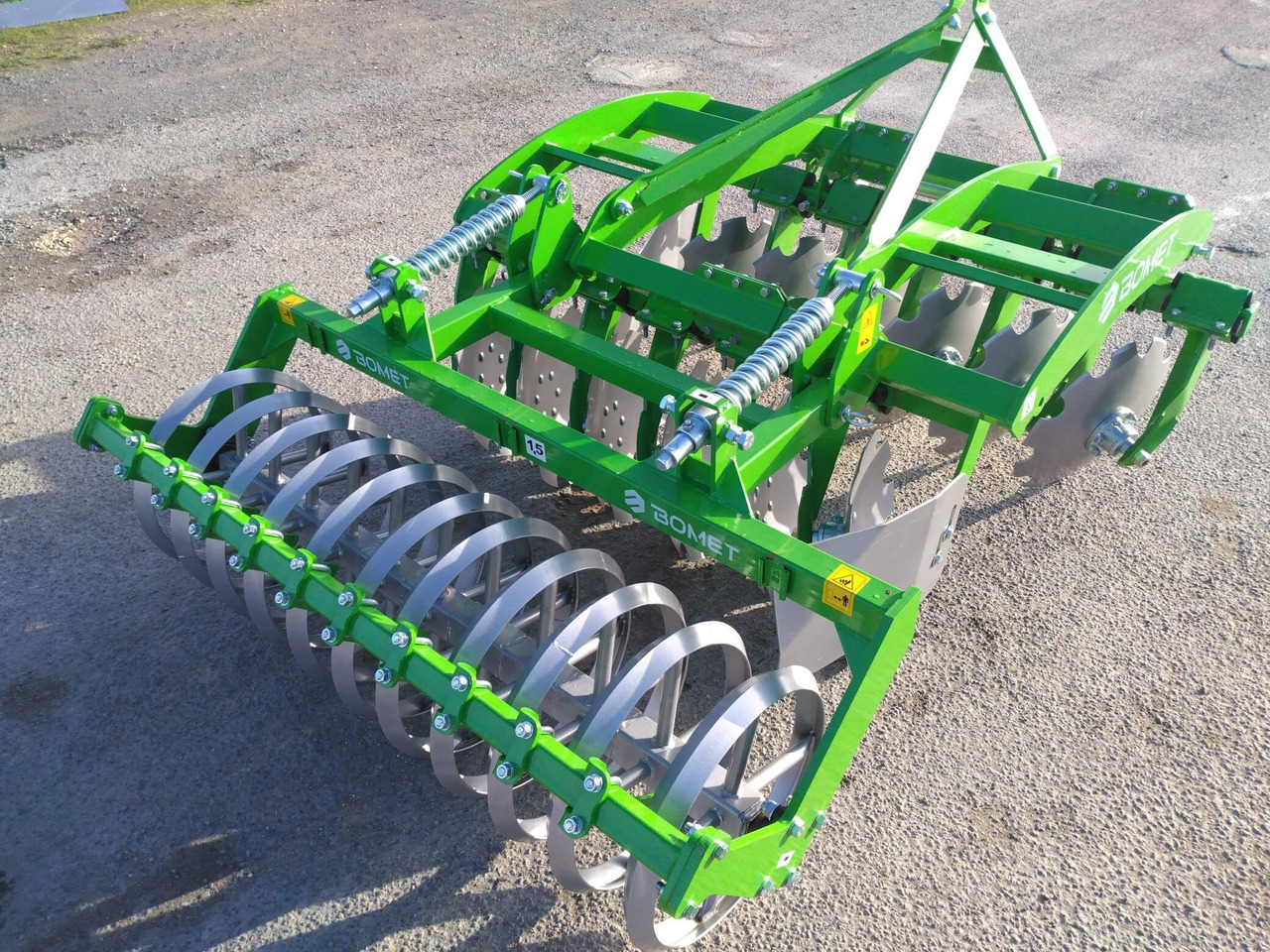 BOMET Déchaumeur Viti-Arbo PERSEUS - Дисковая борона: фото 3 BOMET Déchaumeur Viti-Arbo PERSEUS - Дисковая борона: фото 3