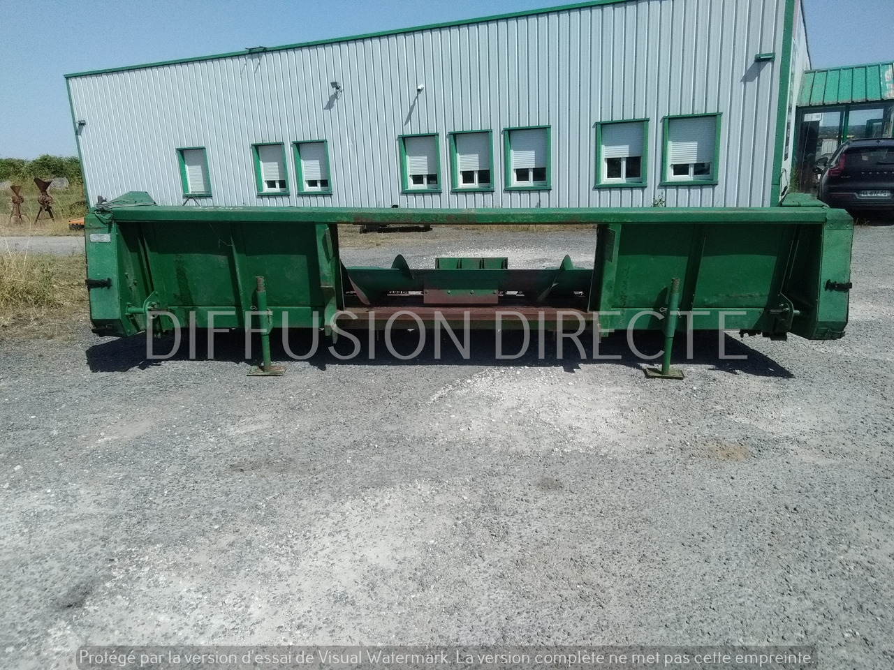 JOHN DEERE CUEILLEUR POUR MOISSONNEUSE 646 - Жатка кукурузная: фото 4 JOHN DEERE CUEILLEUR POUR MOISSONNEUSE 646 - Жатка кукурузная: фото 4