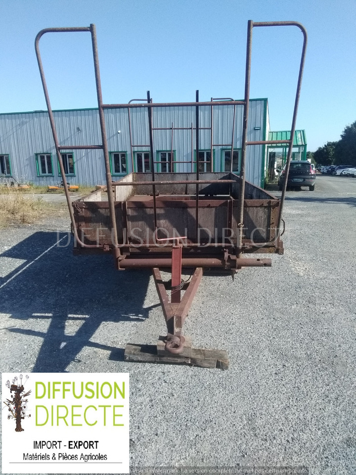 Сельскохозяйственный прицеп-самосвал SIMONNEAU BENNE FOURRAGERE 3.5 T: фото 1