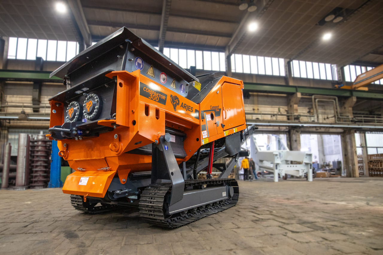 Arjes Compaktor 300 - Шредер промышленный: фото 1 Arjes Compaktor 300 - Шредер промышленный: фото 1