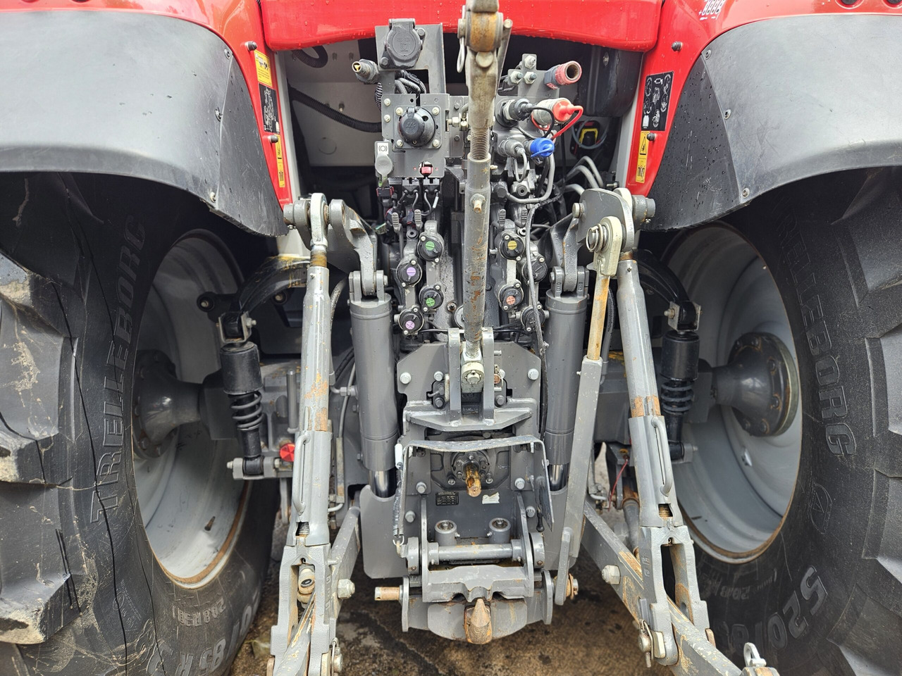 2022 MF 7S.180 C/w front loader - Трактор: фото 4 2022 MF 7S.180 C/w front loader - Трактор: фото 4