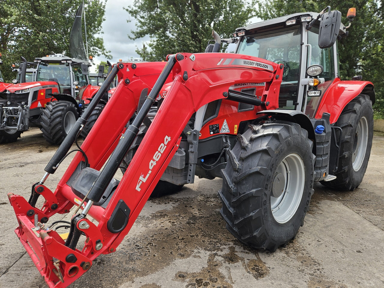 2022 MF 7S.180 C/w front loader - Трактор: фото 2 2022 MF 7S.180 C/w front loader - Трактор: фото 2