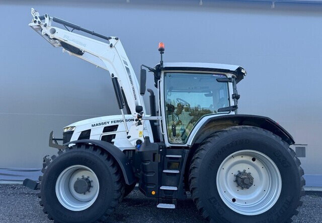 Massey Ferguson8s.305 Dyna VT - Трактор: фото 3 Massey Ferguson8s.305 Dyna VT - Трактор: фото 3