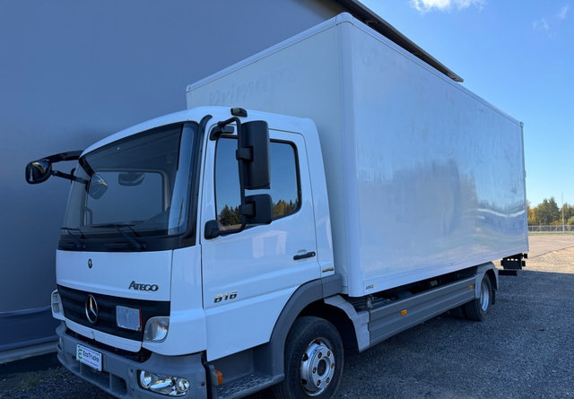 Mercedes-BenzAtego kaappi + perälauta - Грузовик с закрытым кузовом: фото 1 Mercedes-BenzAtego kaappi + perälauta - Грузовик с закрытым кузовом: фото 1