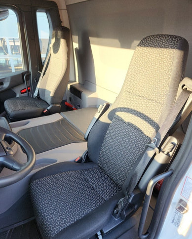 Грузовик с закрытым кузовом ScaniaP280 4x2 Kylkiaukeava kori: фото 18