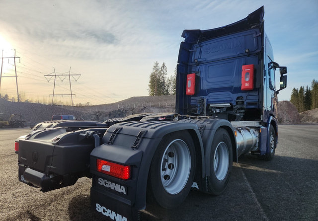 ScaniaR410 LNG / LBG 6x2 - Тягач: фото 4 ScaniaR410 LNG / LBG 6x2 - Тягач: фото 4