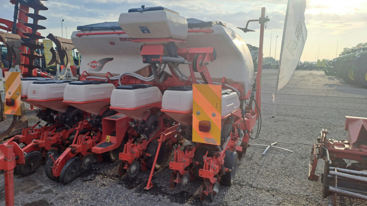 SEMINATRICE DI PRECISIONE KUHN MAXIMA 2 TD - Другая техника: фото 3 SEMINATRICE DI PRECISIONE KUHN MAXIMA 2 TD - Другая техника: фото 3