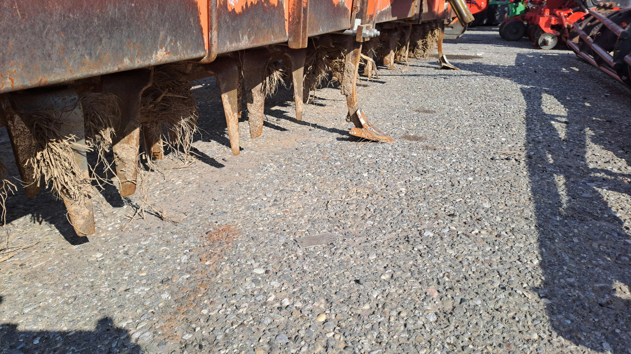 ERPICE ROTANTE MASCHIO AQUILA 6 METRI MOD 6000 * CR - Почвофреза: фото 3 ERPICE ROTANTE MASCHIO AQUILA 6 METRI MOD 6000 * CR - Почвофреза: фото 3