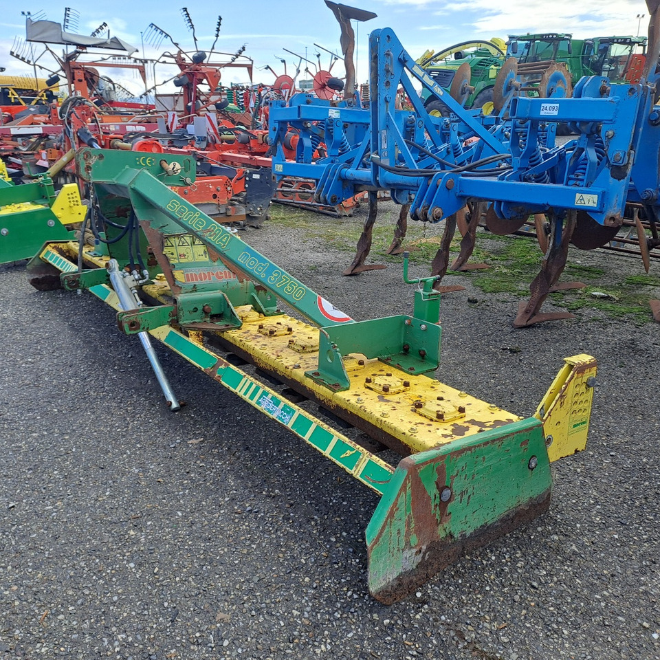ERPICE ROTANTE MORENI SERIE MA MOD 3750 - Почвофреза: фото 1 ERPICE ROTANTE MORENI SERIE MA MOD 3750 - Почвофреза: фото 1