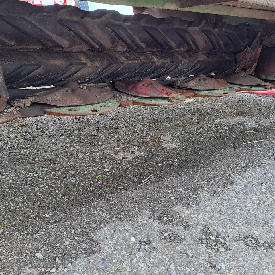 FALCIACONDIZIONATRICE JOHN DEERE 1465 - Косилка: фото 4 FALCIACONDIZIONATRICE JOHN DEERE 1465 - Косилка: фото 4