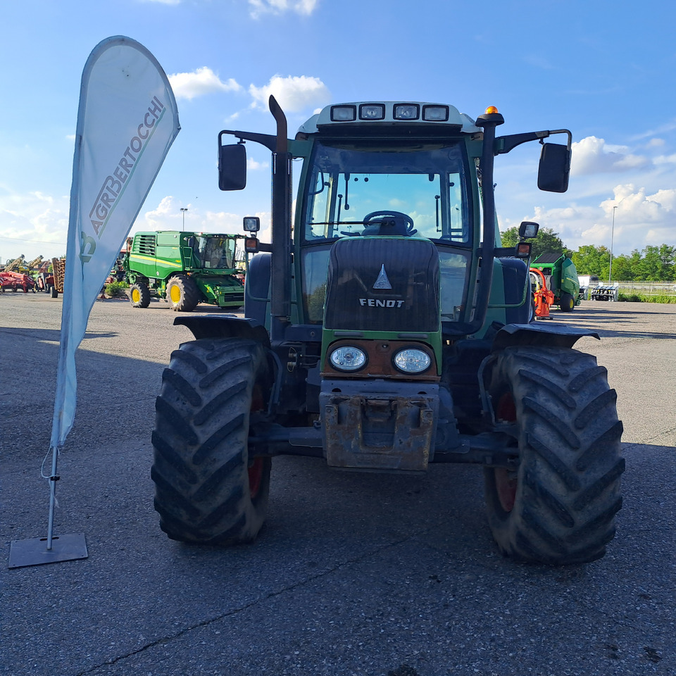 FENDT 312 VARIO - Трактор: фото 3 FENDT 312 VARIO - Трактор: фото 3