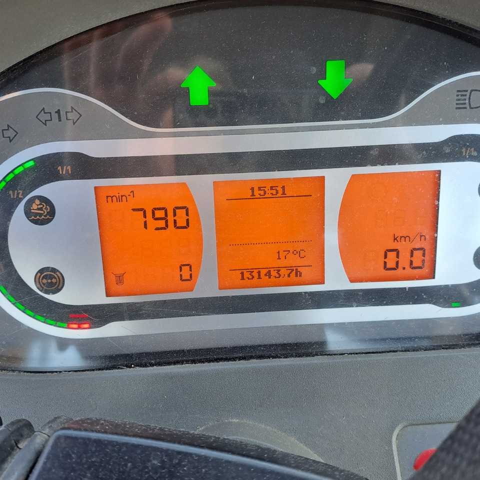 Трактор FENDT 720 VARIO PROFI: фото 20 Трактор FENDT 720 VARIO PROFI: фото 20