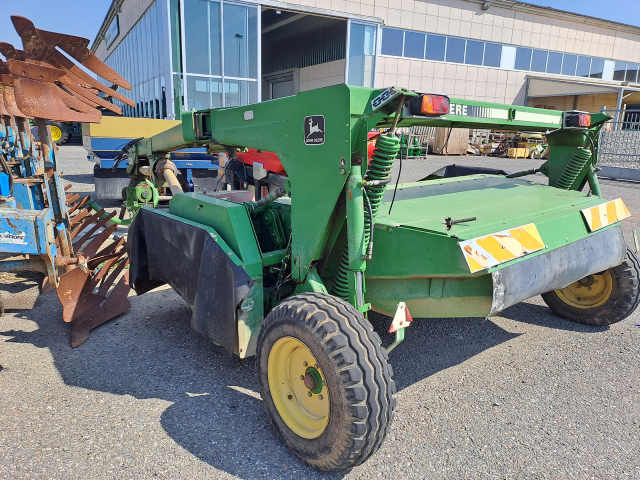 JOHN DEERE 1460 - Косилка: фото 1 JOHN DEERE 1460 - Косилка: фото 1