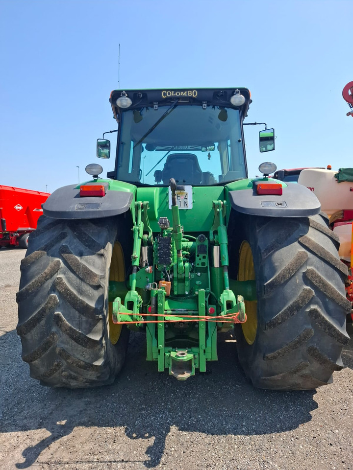 JOHN DEERE 8230 - Трактор: фото 3 JOHN DEERE 8230 - Трактор: фото 3