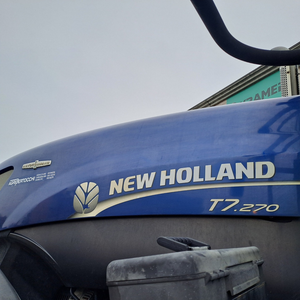 Трактор NEW HOLLAND T7.270 BLUEPOWER: фото 7 Трактор NEW HOLLAND T7.270 BLUEPOWER: фото 7