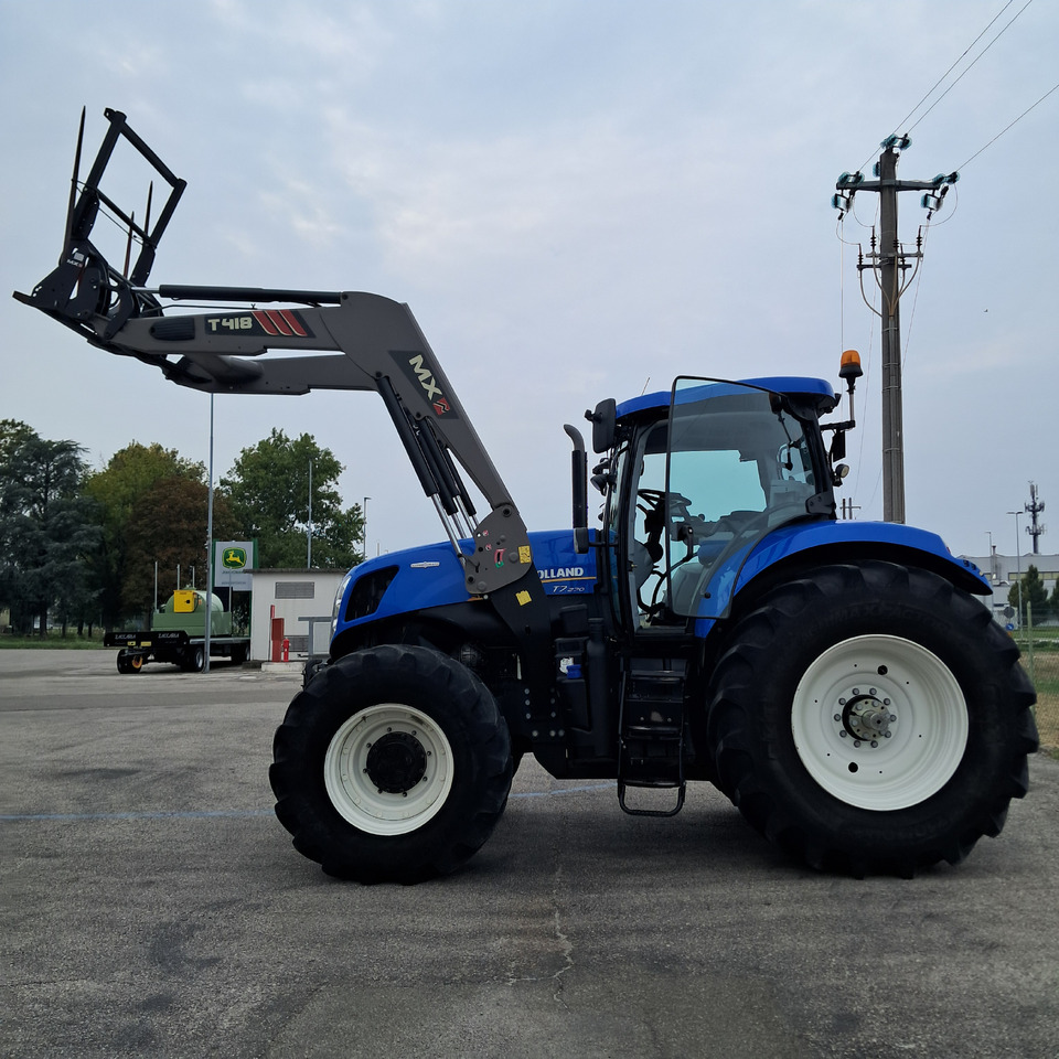 NEW HOLLAND T7 270 - Трактор: фото 1 NEW HOLLAND T7 270 - Трактор: фото 1