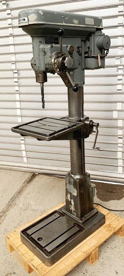 Säulenbohrmaschine IXION - Сверлильный станок: фото 1 Säulenbohrmaschine IXION - Сверлильный станок: фото 1