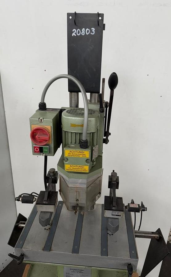 Türbänder-Bohrautomat SCHÜCO - Сверлильный станок: фото 2 Türbänder-Bohrautomat SCHÜCO - Сверлильный станок: фото 2