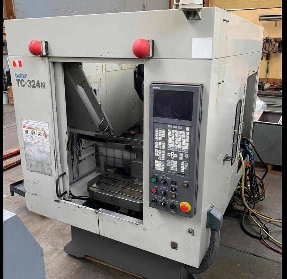 Vertikal-Bearbeitungszentrum BROTHER - Обрабатывающий центр с ЧПУ: фото 1 Vertikal-Bearbeitungszentrum BROTHER - Обрабатывающий центр с ЧПУ: фото 1