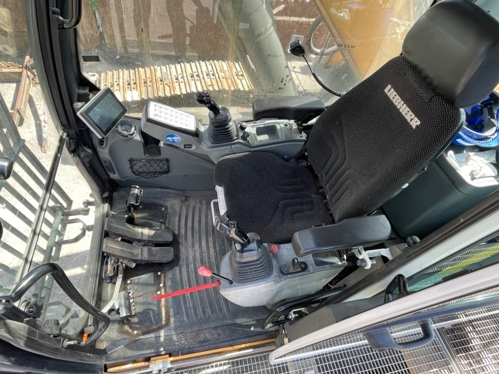 Перегружатель Liebherr LH 30 C Litronic: фото 15 Перегружатель Liebherr LH 30 C Litronic: фото 15