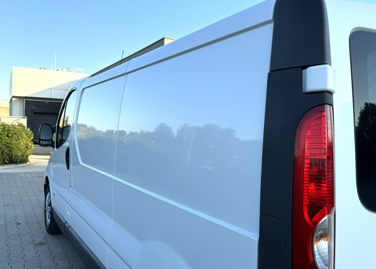 Renault Trafic 2.0 DCI 115KM LONG 2012 Rok Klimatyzacja Nawigacja BEZWYPADKOWY в лизинг Renault Trafic 2.0 DCI 115KM LONG 2012 Rok Klimatyzacja Nawigacja BEZWYPADKOWY: фото 15